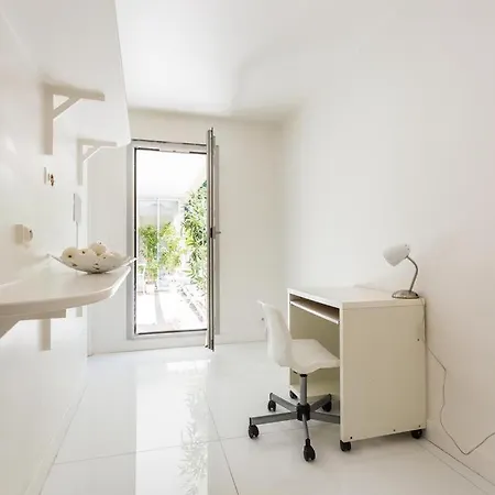 Apartment Cmg Voltaire - Chemin Vert *